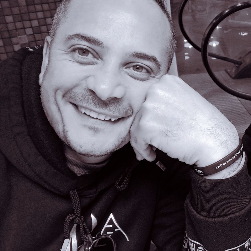 profile for emadbaawi